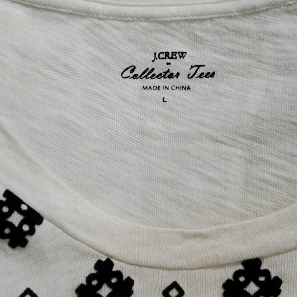 J. Crew Collector Tee Velvet Diamond Geo IkatbPrint T Shirt Size Large - Picture 5 of 6